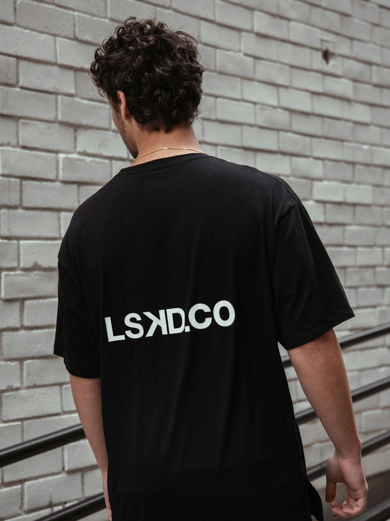 Tee — Print 01